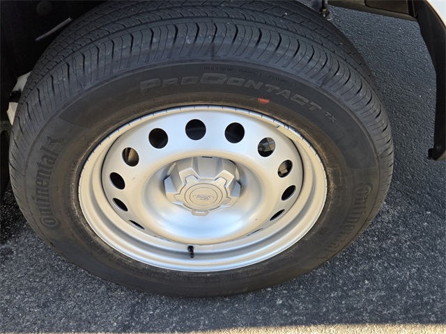 New 2026 Ford Maverick XL 4D Crew Cab