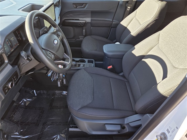 New 2026 Ford Maverick XL 4D Crew Cab