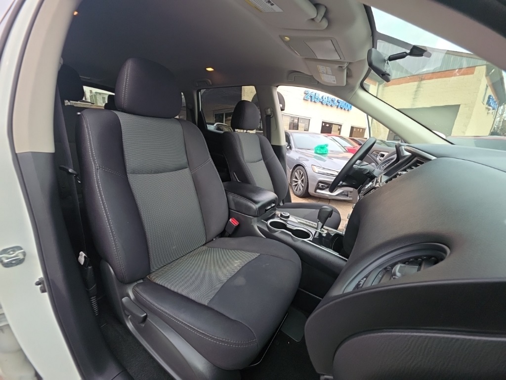 used 2019 Nissan Pathfinder car, priced at $12,895