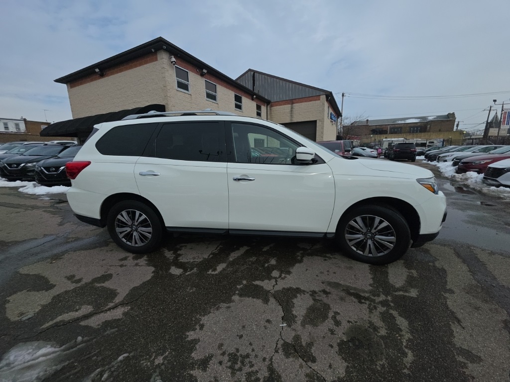 used 2019 Nissan Pathfinder car, priced at $12,895