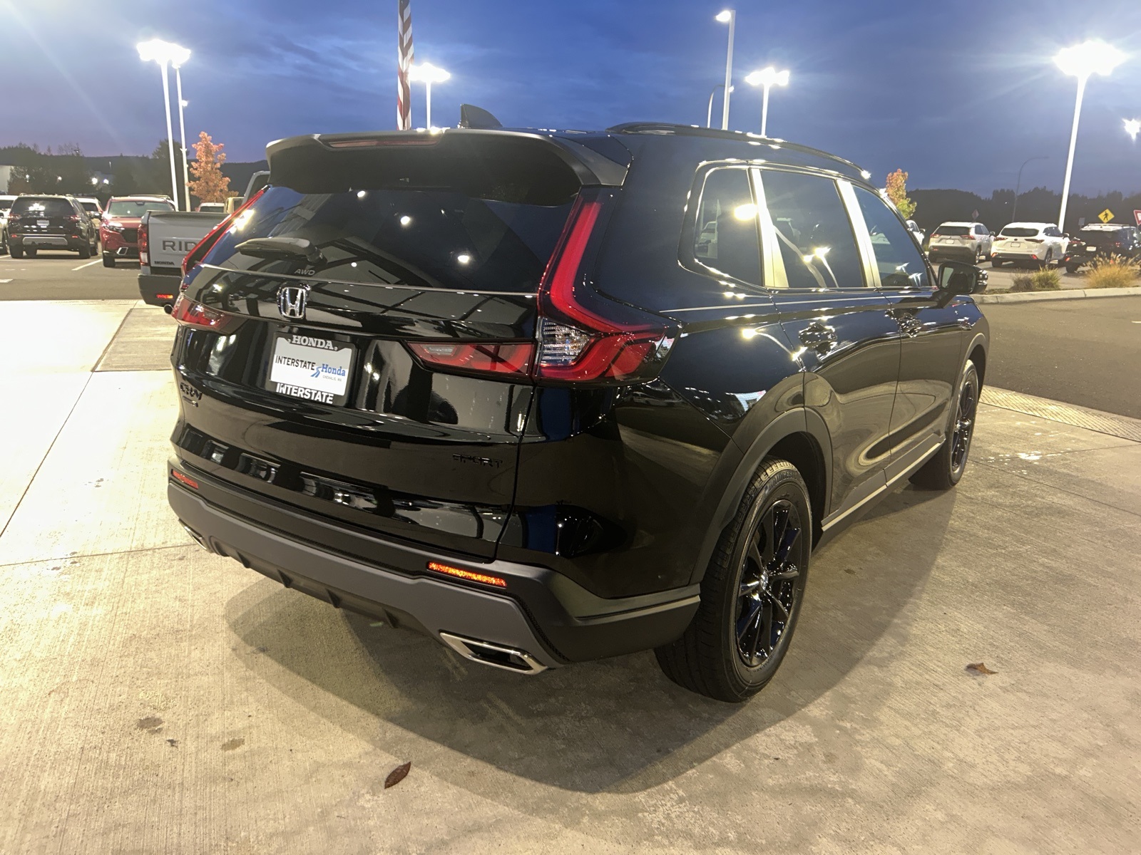 2026 Honda CR-V Hybrid Sport photo 2