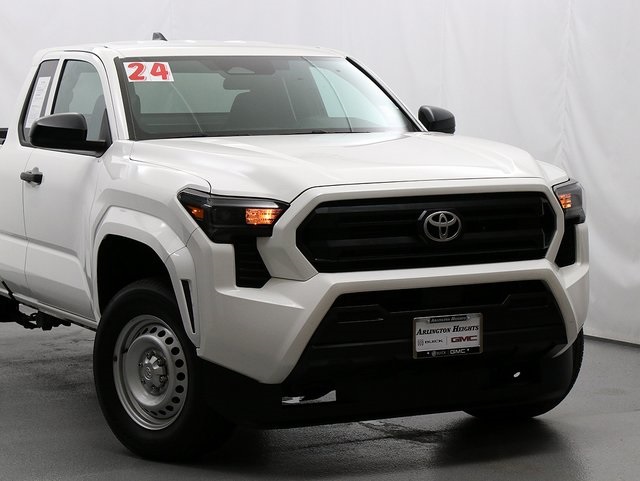 2024 Toyota Tacoma SR photo 2