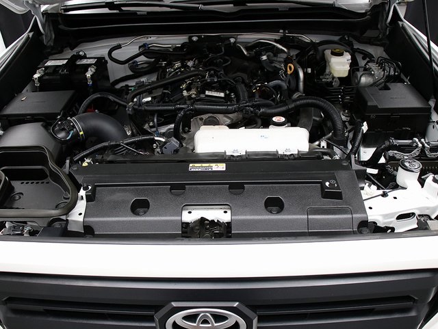 2024 Toyota Tacoma SR photo 24