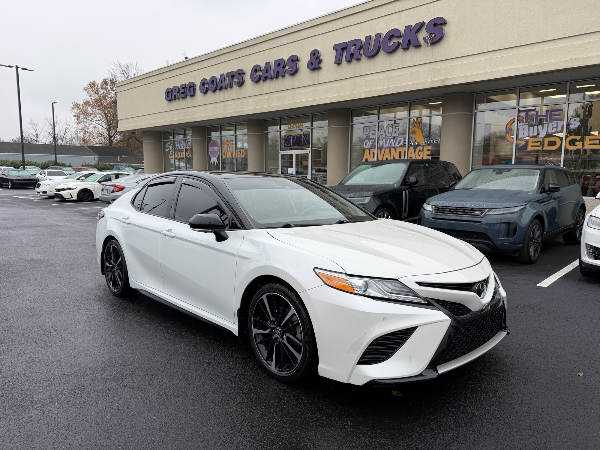 2020 Toyota Camry XSE's photo