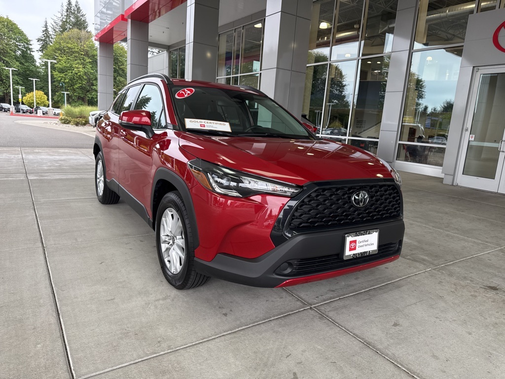 2024 Toyota Corolla Cross LE