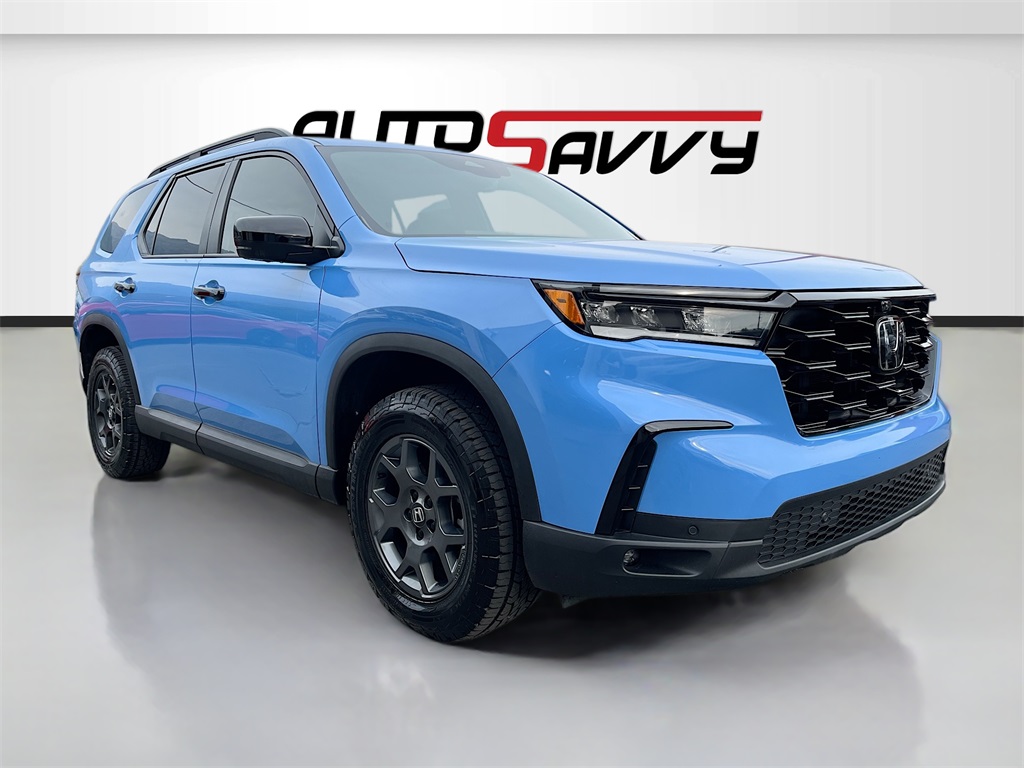 2025 Honda Pilot TrailSport's photo