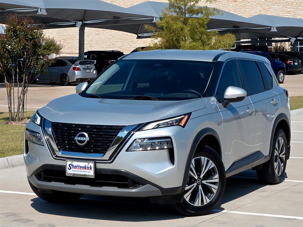 Used 2022 Nissan Rogue SV with VIN 5N1BT3BA5NC686559 for sale in Hudson Oaks, TX