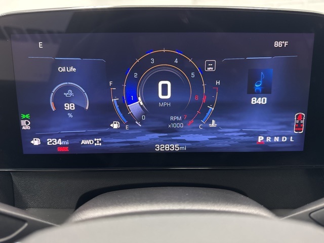 used 2024 Chevrolet Traverse car, priced at $33,988