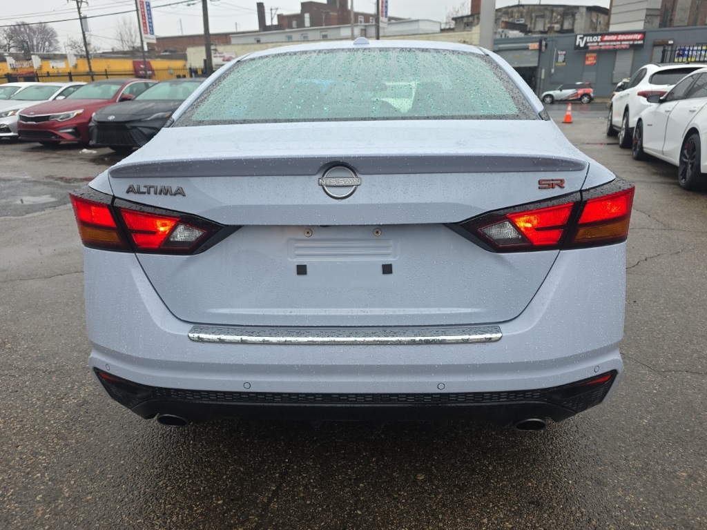 used 2023 Nissan Altima car