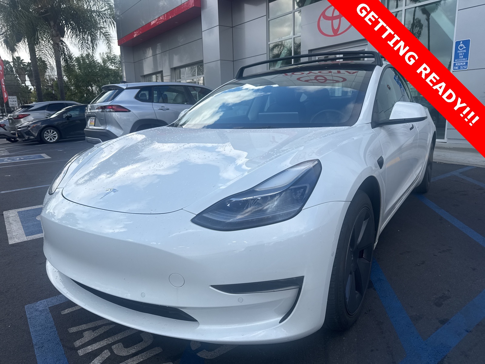 2022 Tesla Model 3 Base's photo