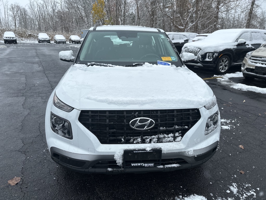2023 Hyundai Venue SE photo 4