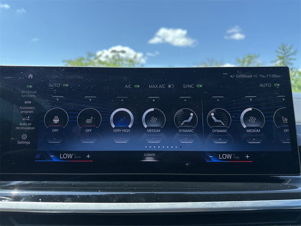 X7 M60i