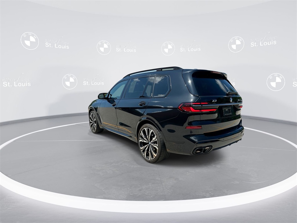 X7 M60i