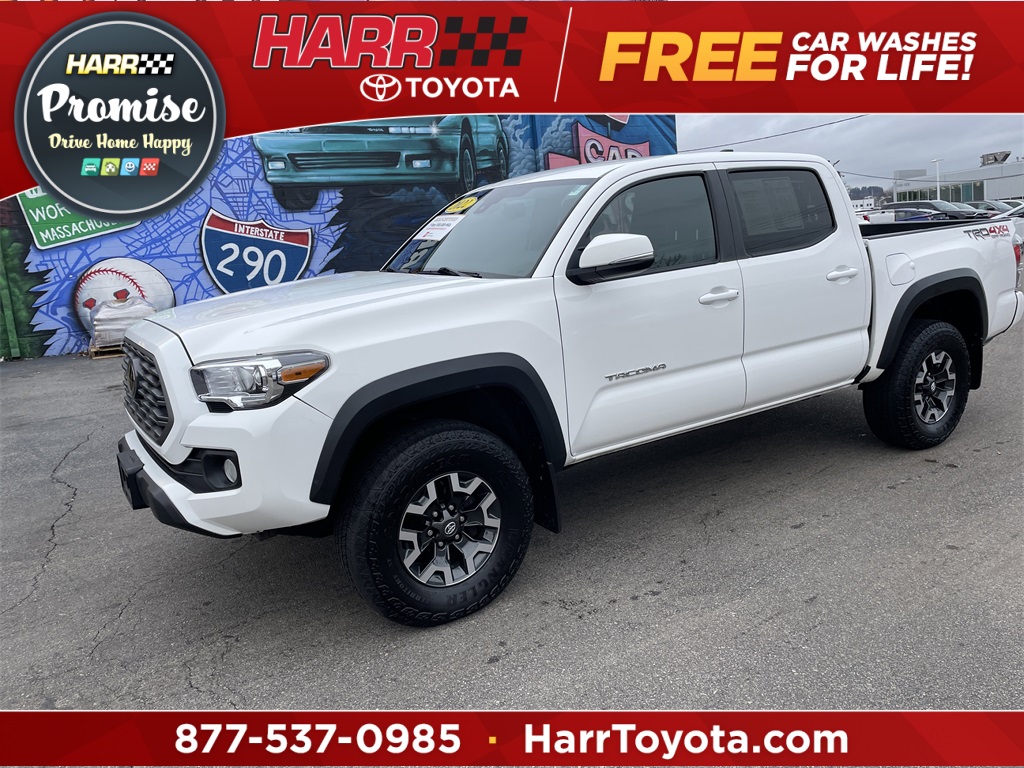 2022 Toyota Tacoma TRD Off Road's photo