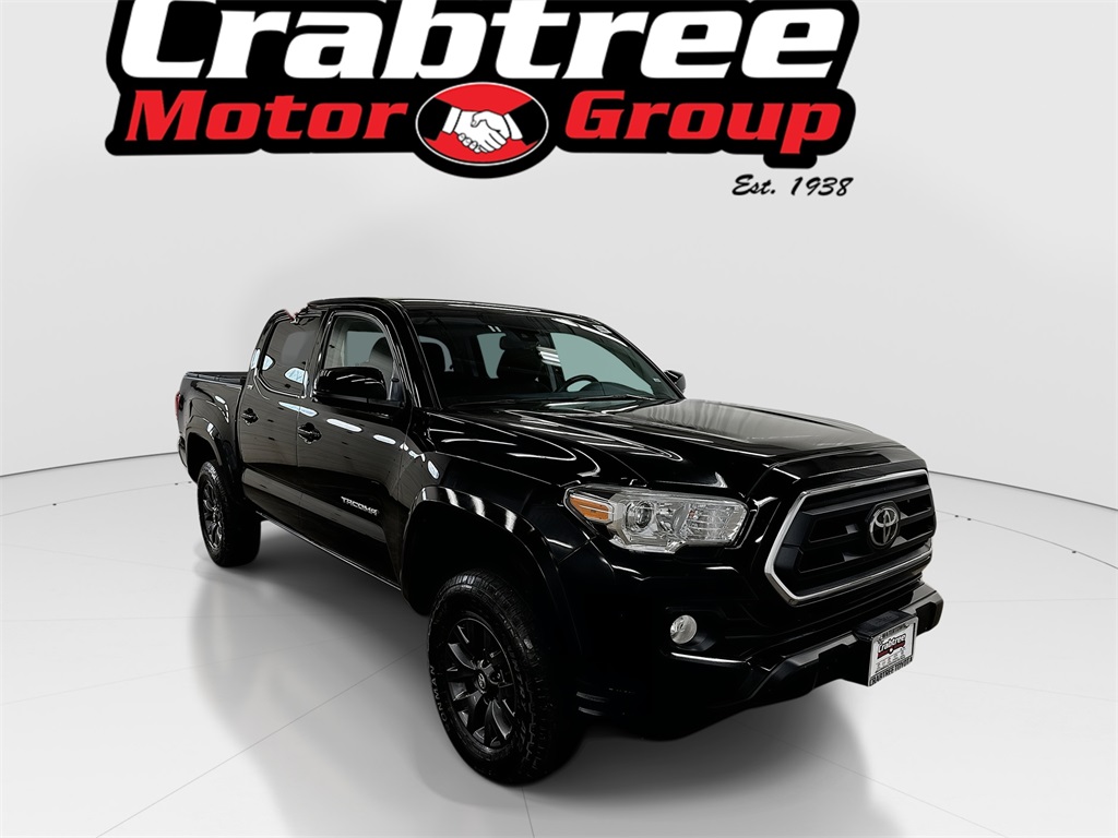 2023 Toyota Tacoma SR5's photo