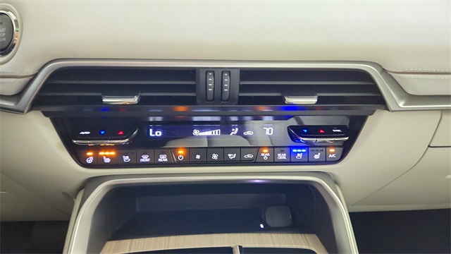 new 2024 Mazda CX-90 car, priced at $39,000