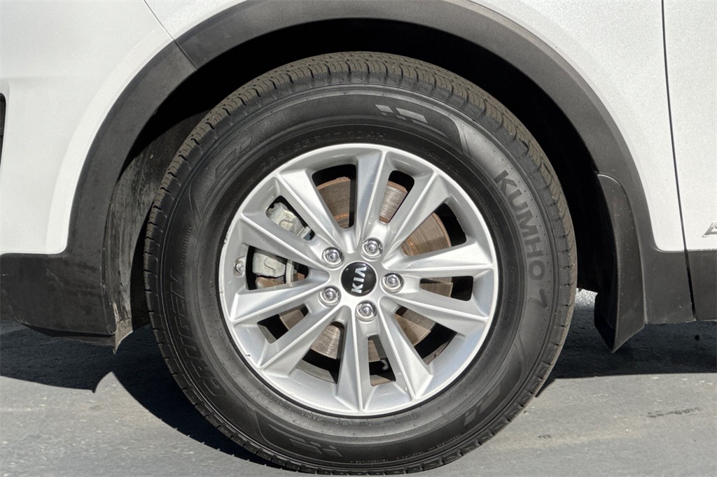 used 2019 Kia Sorento car, priced at $17,992