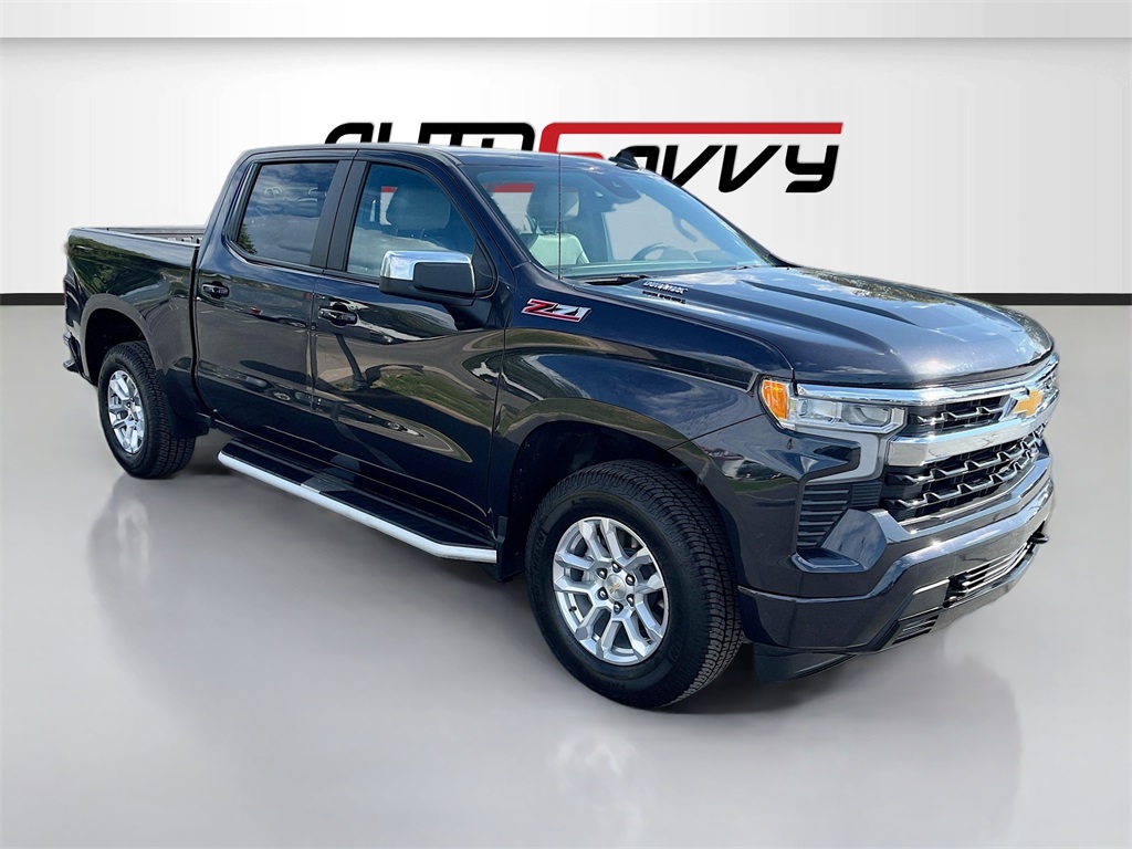 2024 Chevrolet Silverado 1500 LT's photo