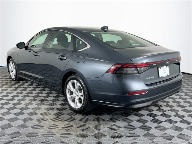 2025 Honda Accord LX photo 3
