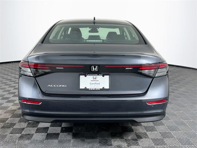 2025 Honda Accord LX photo 4