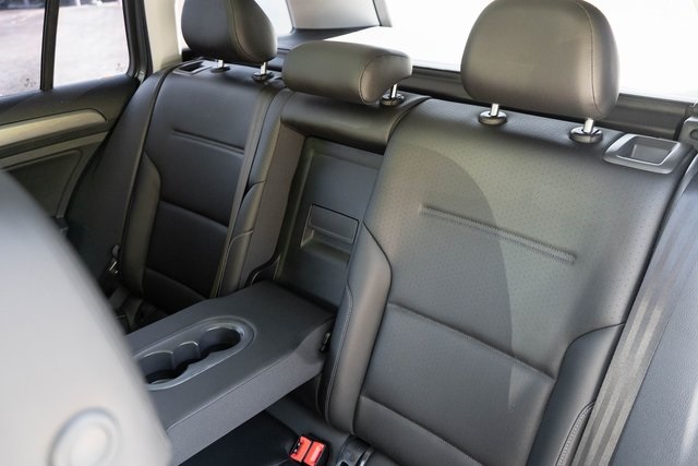 Used 2018 Volkswagen Golf SportWagen Wagon