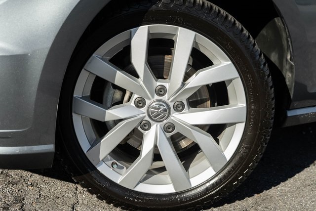 Used 2018 Volkswagen Golf SportWagen Wagon