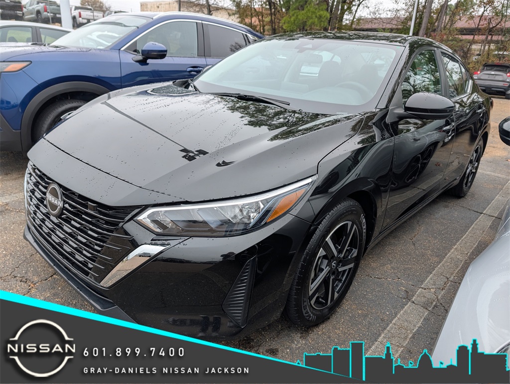 2024 Nissan Sentra SV's photo