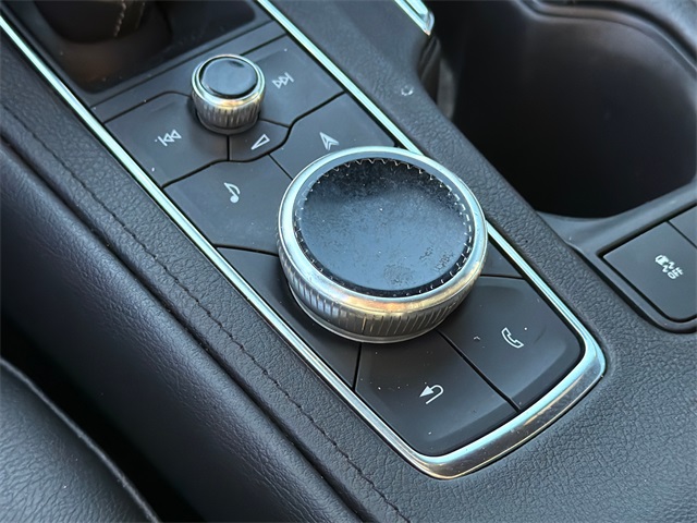 Used 2023 Cadillac XT4 SUV