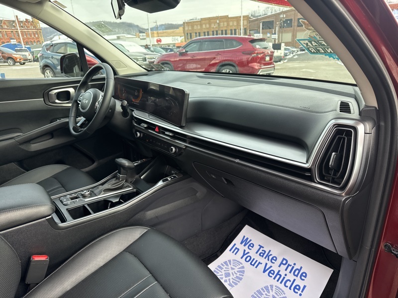 Used 2025 Kia Sorento SUV