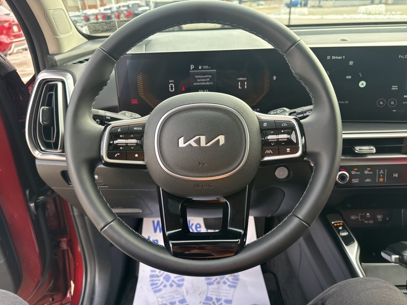 Used 2025 Kia Sorento SUV