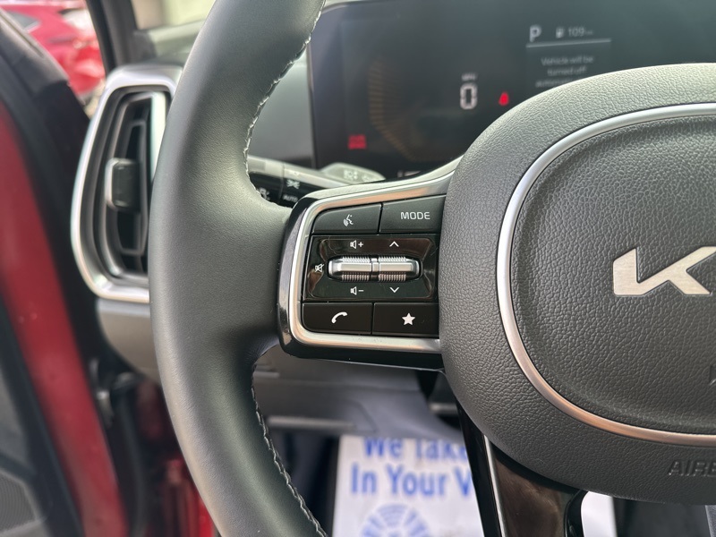 Used 2025 Kia Sorento SUV