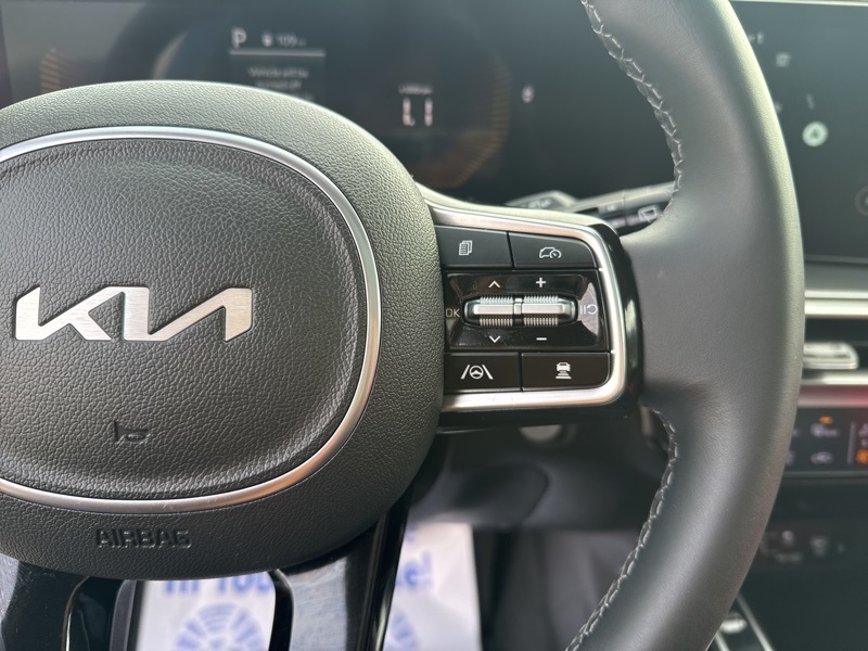 Used 2025 Kia Sorento SUV