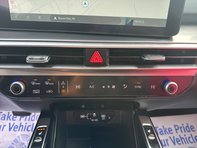 Used 2025 Kia Sorento SUV