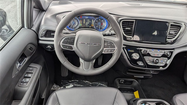 new 2026 Chrysler Pacifica car