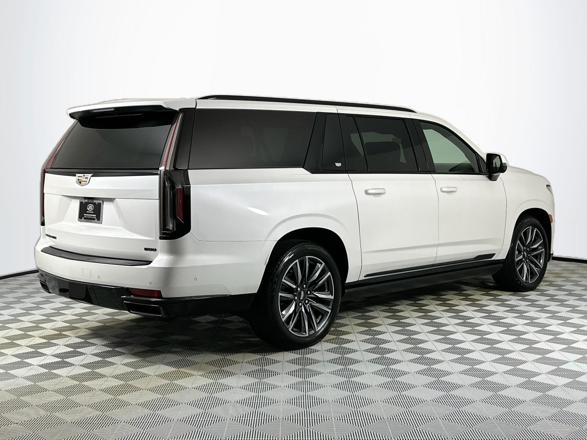 used 2022 Cadillac Escalade ESV car, priced at $69,993