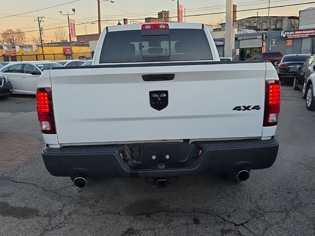 used 2020 Ram 1500 Classic car, priced at $25,895