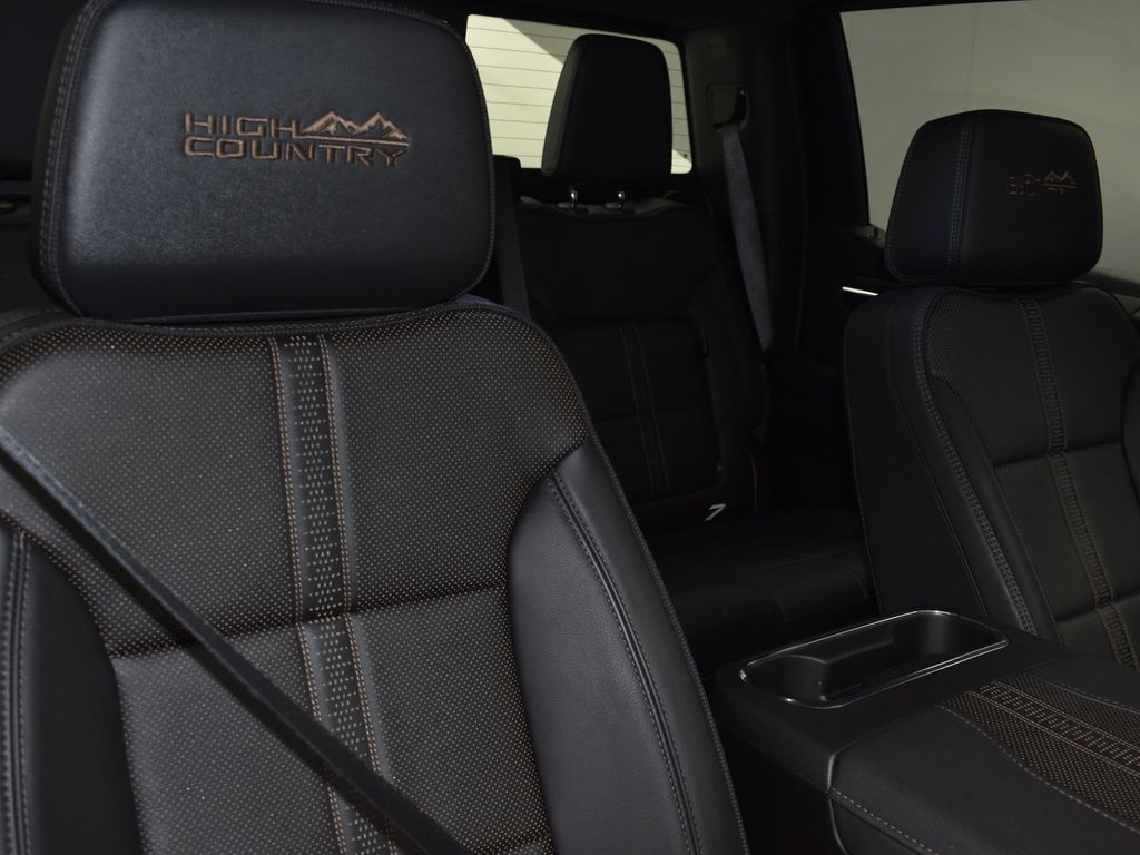 2024 Chevrolet Silverado 1500 High Country photo 20