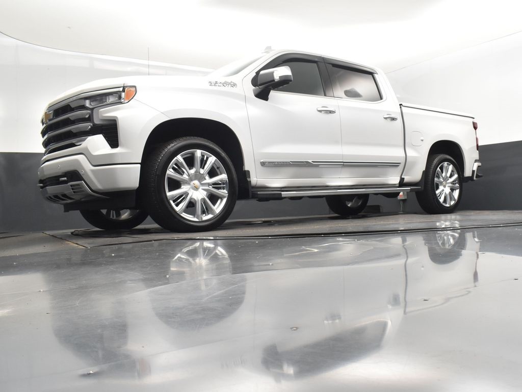 2024 Chevrolet Silverado 1500 High Country photo 31