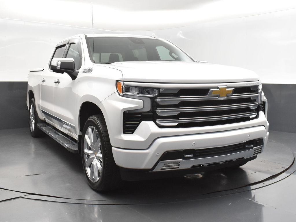 2024 Chevrolet Silverado 1500 High Country photo 9