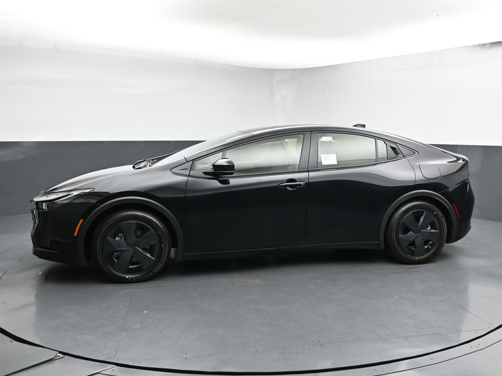 2026 Toyota Prius Plug-in Hybrid SE photo 4