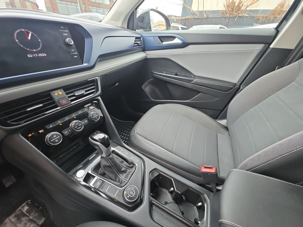 used 2024 Volkswagen Taos car, priced at $21,895