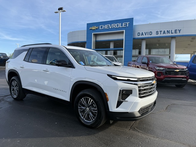new 2026 Chevrolet Traverse car, priced at $45,020