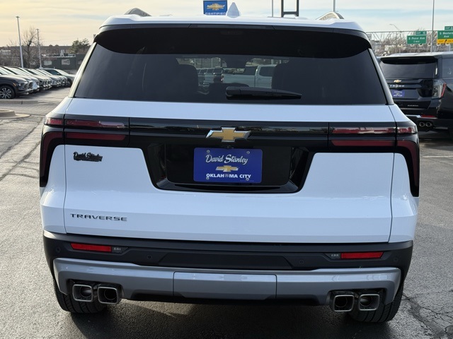 new 2026 Chevrolet Traverse car, priced at $45,020