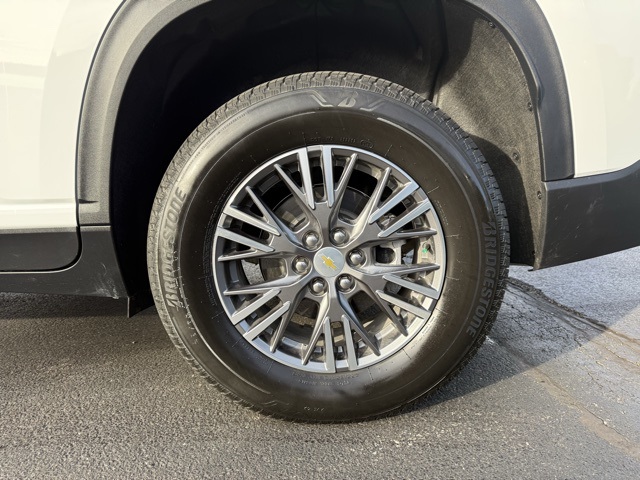 new 2026 Chevrolet Traverse car, priced at $45,020