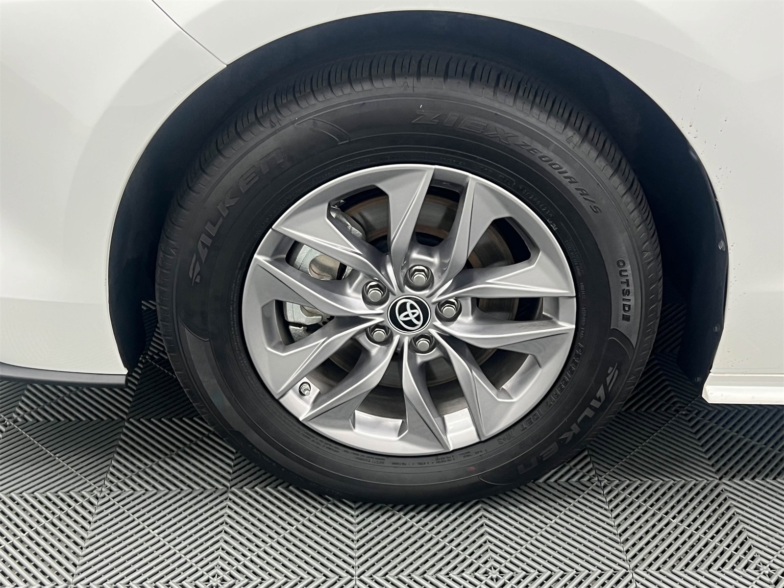 used 2023 Toyota Sienna car, priced at $41,788