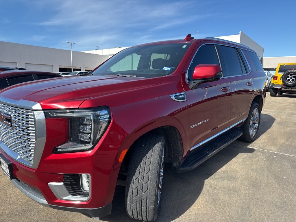 2021 GMC Yukon Denali's photo