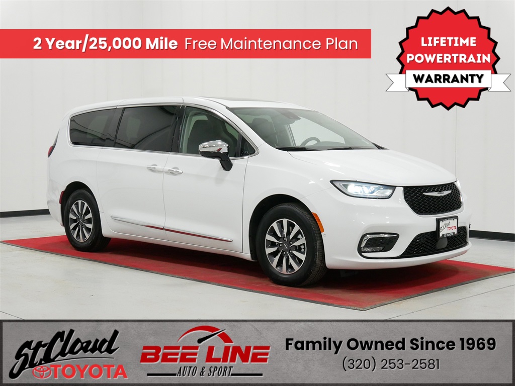 2023 Chrysler Pacifica Hybrid Limited