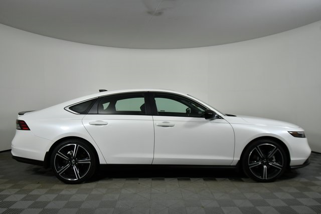 2023 Honda Accord Hybrid Sport photo 12