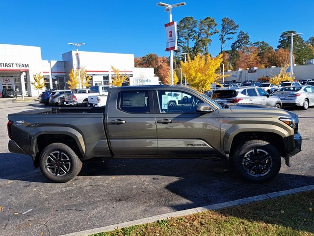 2025 Toyota Tacoma TRD Sport Double Cab photo 4