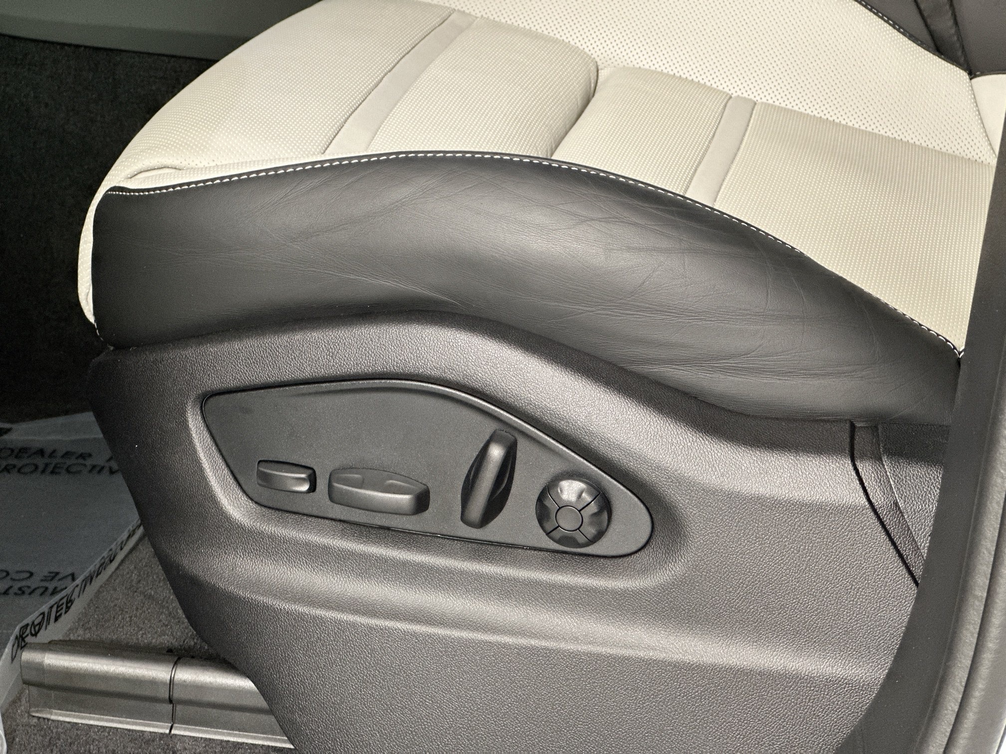 used 2026 Porsche Cayenne car, priced at $152,998